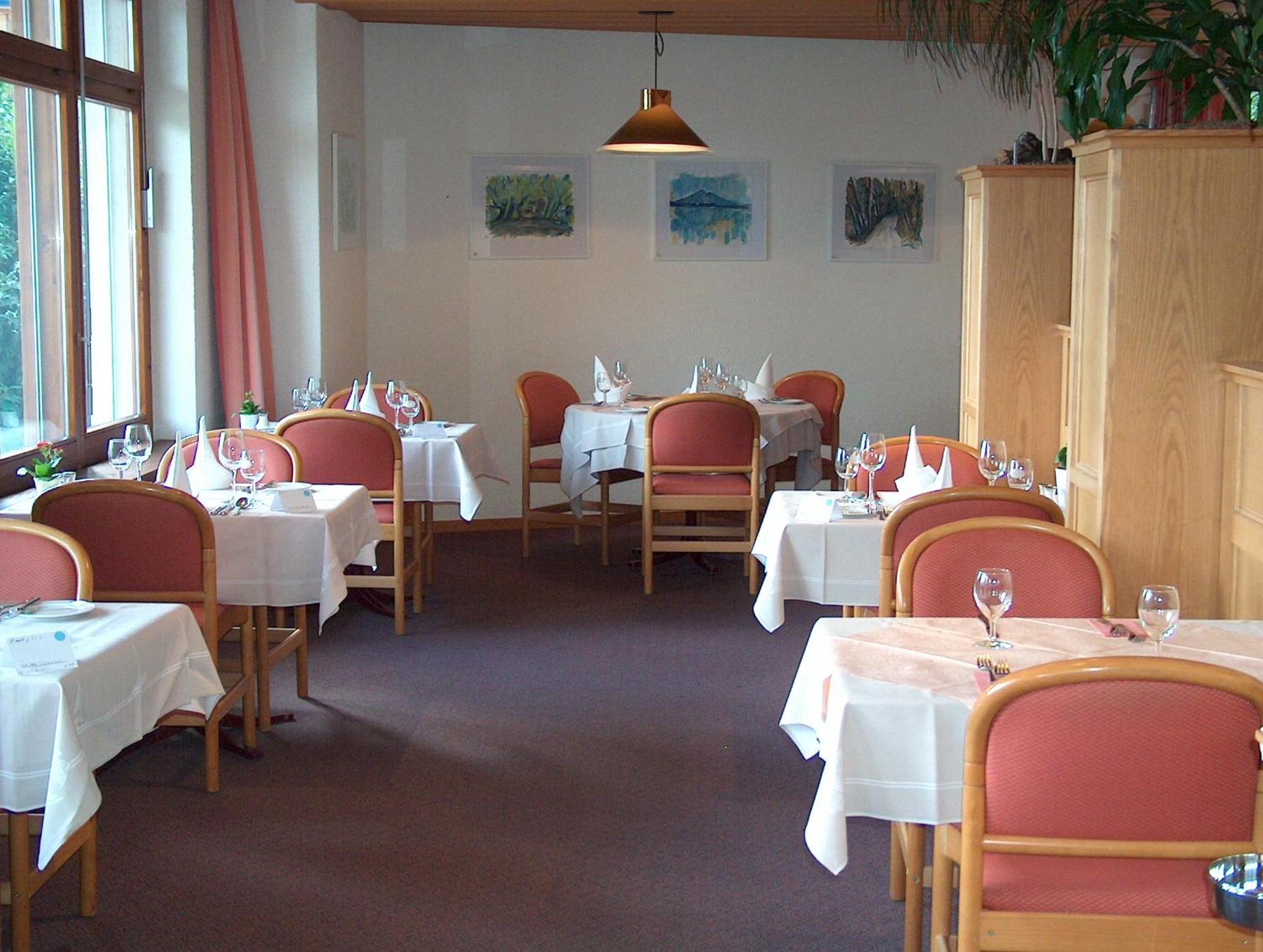 Hotel Aeschipark Aeschi Bei Spiez Exteriör bild