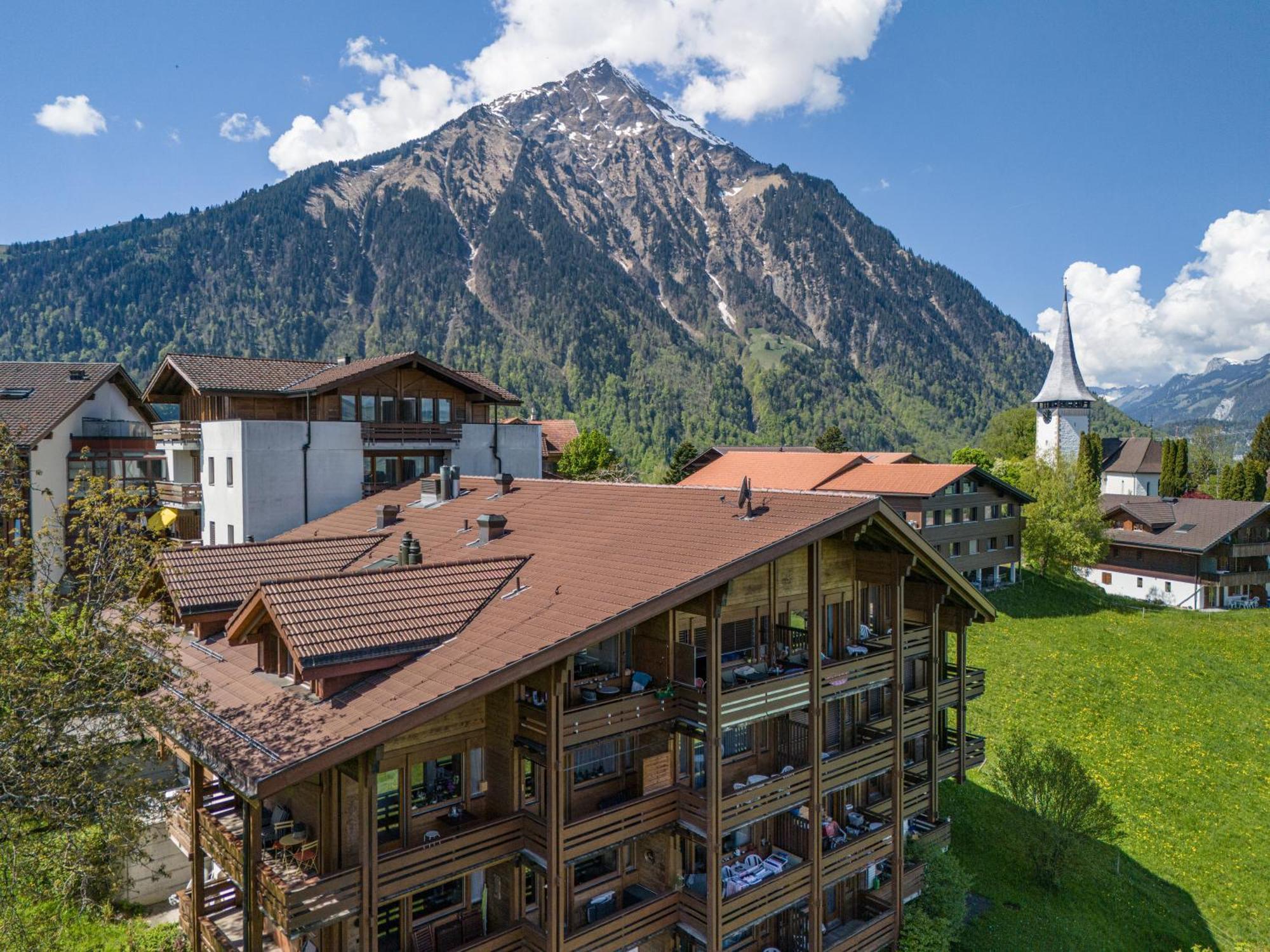 Hotel Aeschipark Aeschi Bei Spiez Exteriör bild