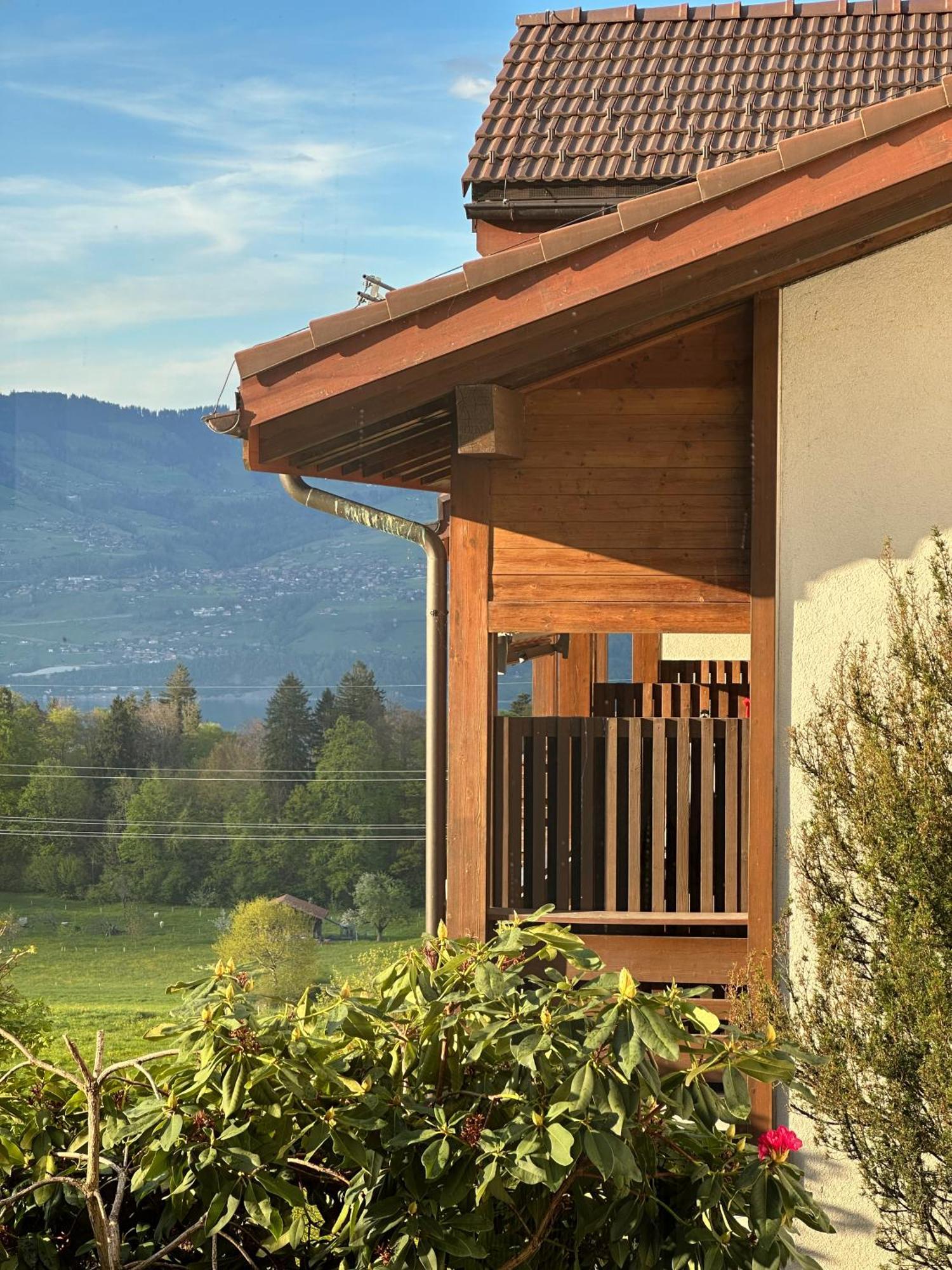 Hotel Aeschipark Aeschi Bei Spiez Exteriör bild