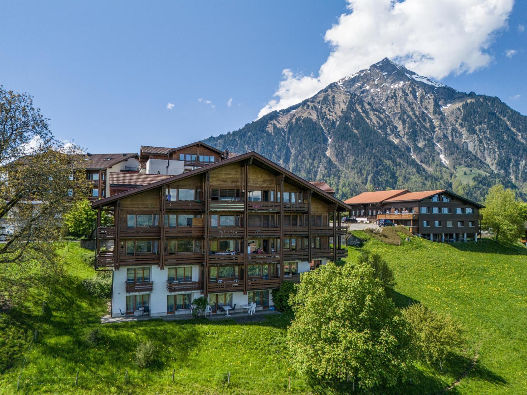 Hotel Aeschipark Aeschi Bei Spiez Exteriör bild